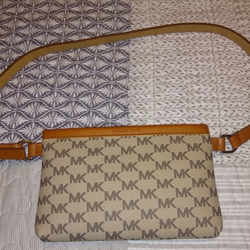 Waist purse